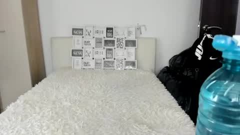 eroticsensualkitty4u online show from June 13, 11:19 am