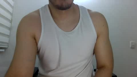 Snapshot of erra311 chatting on July 23, 5:38 am erra311 online show from July 23, 5:38 am