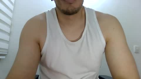 Snapshot of erra311 chatting on July 25, 4:43 am erra311 online show from July 25, 4:43 am