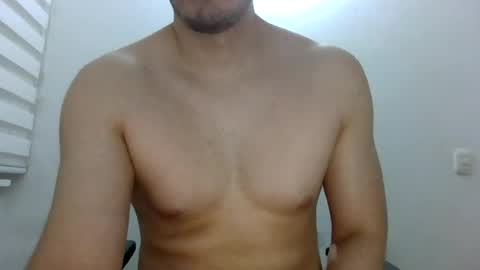 Snapshot of erra311 chatting on July 31, 5:18 am erra311 online show from July 31, 5:18 am
