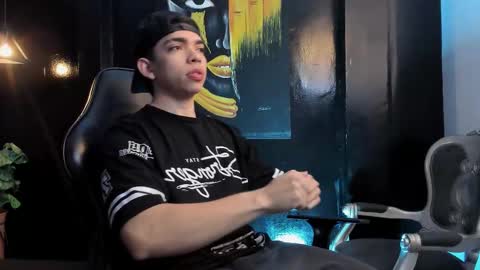 Eryon online show from November 4, 11:20 am