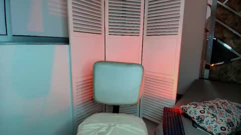 Eryx online show from November 14, 2:16 pm