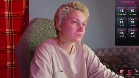 Snapshot of esajukyy chatting on January 25, 2:03 pm esajukyy online show from January 25, 2:03 pm