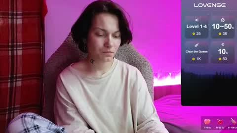 Snapshot of esajukyy chatting on September 15, 2:28 pm esajukyy online show from September 15, 2:28 pm