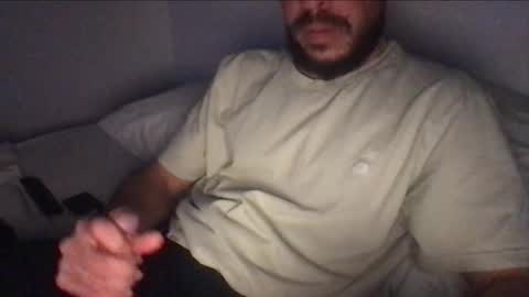 Snapshot of esc0o chatting on February 12, 4:54 am hereforagoodtimenotalongtime online show from February 12, 4:54 am