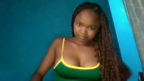 Snapshot of escalina chatting on June 25, 12:20 pm Escalina online show from June 25, 12:20 pm