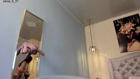 Snapshot of escarleth__ chatting on February 10, 1:11 pm Escarlet online show from February 10, 1:11 pm