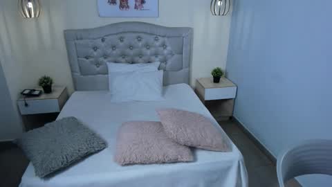 Snapshot of escarleth__ chatting on September 22, 1:46 pm Escarlet online show from September 22, 1:46 pm