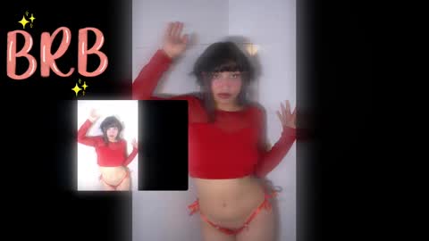 Snapshot of escarlett_wii chatting on March 1, 1:07 pm SCARLETT online show from March 1, 1:07 pm