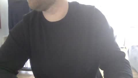 Snapshot of esclavepourfemme chatting on January 21, 12:29 pm esclavepourfemme online show from January 21, 12:29 pm