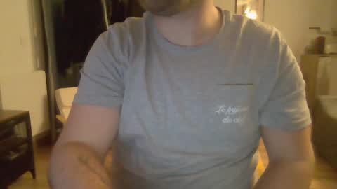 Snapshot of esclavepourfemme chatting on January 23, 10:54 pm esclavepourfemme online show from January 23, 10:54 pm