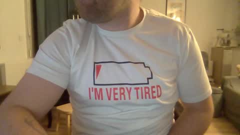 Snapshot of esclavepourfemme chatting on February 9, 9:06 pm esclavepourfemme online show from February 9, 9:06 pm