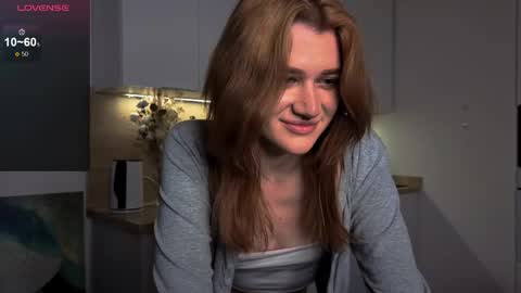 EshleGreen online show from March 3, 9:42 pm