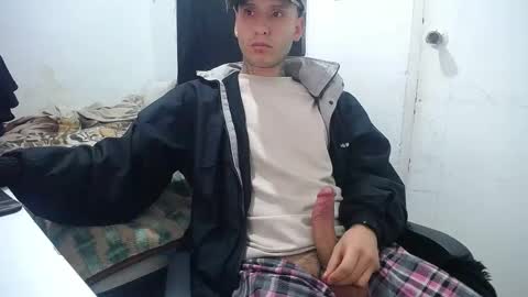 Esteban online show from October 11, 2:48 pm