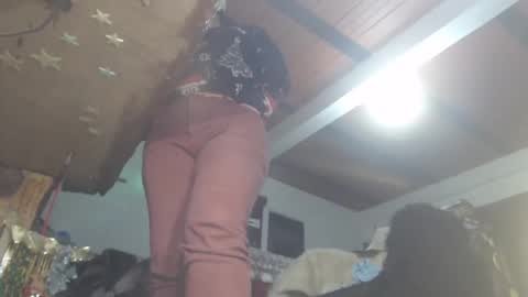 Snapshot of eskelaswd chatting on December 25, 5:26 am Eskela911 online show from December 25, 5:26 am