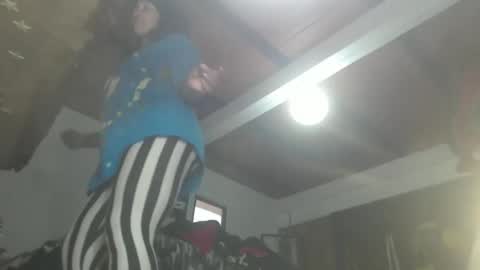 Snapshot of eskelaswd chatting on January 7, 11:45 pm Eskela911 online show from January 7, 11:45 pm