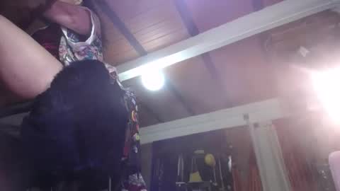 Snapshot of eskelaswd chatting on January 20, 11:32 pm Eskela911 online show from January 20, 11:32 pm