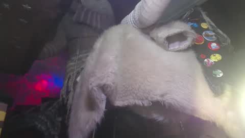 Snapshot of eskelaswd chatting on February 4, 1:34 am Eskela911 online show from February 4, 1:34 am