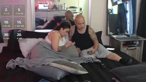 Snapshot of eslosyliz213 chatting on January 28, 1:16 pm eslosyliz213 online show from January 28, 1:16 pm