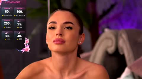 Raluca  online show from December 19, 6:34 am