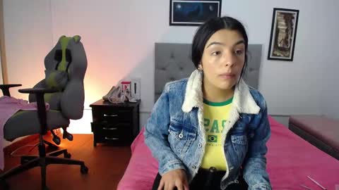 Perla online show from October 9, 5:27 am