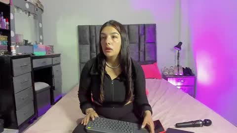 Perla online show from January 16, 6:28 am