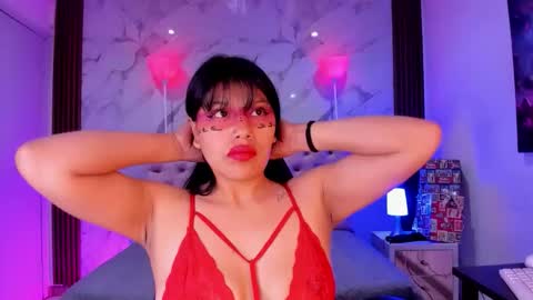 Esmeralda  online show from January 7, 11:34 am