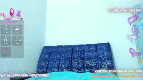 esmeraldamilf24 online show from January 11, 6:13 pm