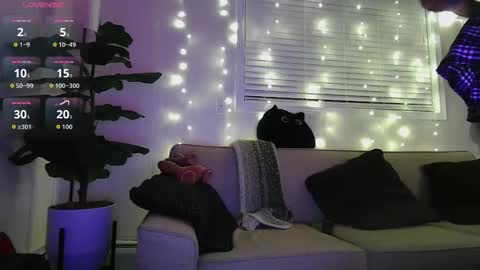 axe online show from April 17, 5:43 am