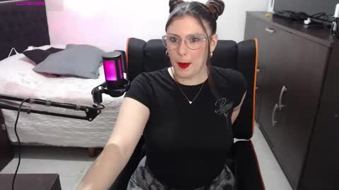 Xbebetax online show from March 31, 1:29 am