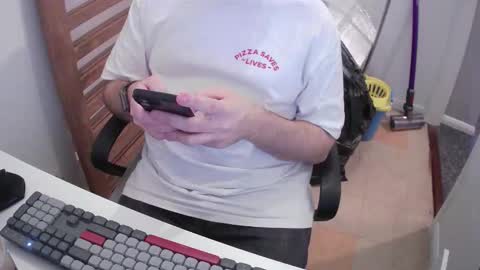 Morph online show from January 10, 7:59 pm