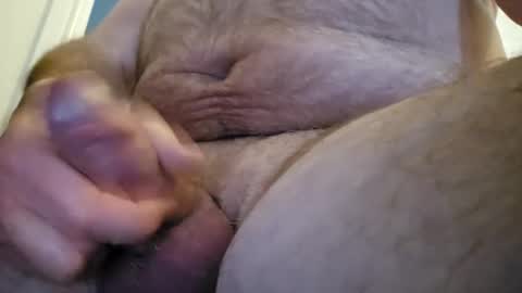 Snapshot of essexb0y chatting on December 28, 2:32 pm EssexB0y online show from December 28, 2:32 pm