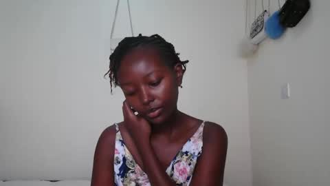 Snapshot of essypetite chatting on November 25, 9:42 am essypetite online show from November 25, 9:42 am