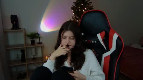 Snapshot of este_ria chatting on January 15, 11:40 pm esteria online show from January 15, 11:40 pm