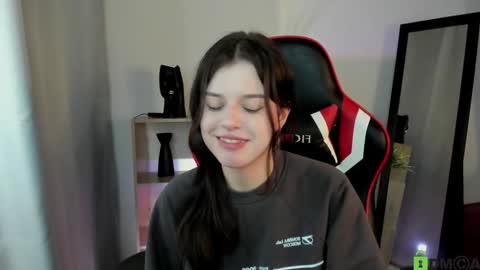 Snapshot of este_ria chatting on January 18, 9:45 pm esteria online show from January 18, 9:45 pm