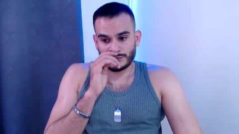 Esteban Fernandez online show from December 13, 9:20 pm