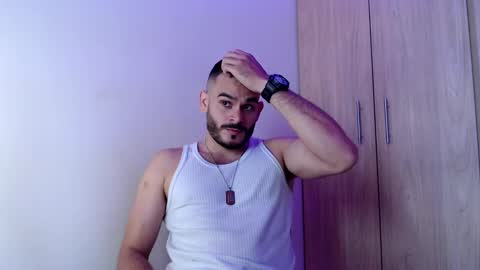 Esteban Fernandez online show from January 31, 5:53 pm