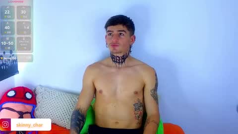 Esteban independent model online show from January 3, 4:27 pm