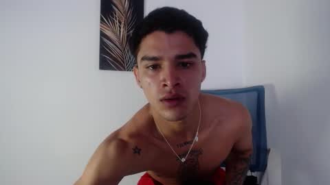 Esteban online show from March 19, 1:26 pm