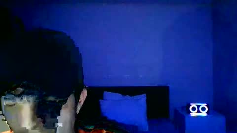 Snapshot of estebankit0 chatting on December 26, 11:03 pm estebankit0 online show from December 26, 11:03 pm