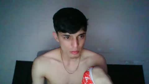 Snapshot of estebankit0 chatting on January 24, 4:16 am estebankit0 online show from January 24, 4:16 am