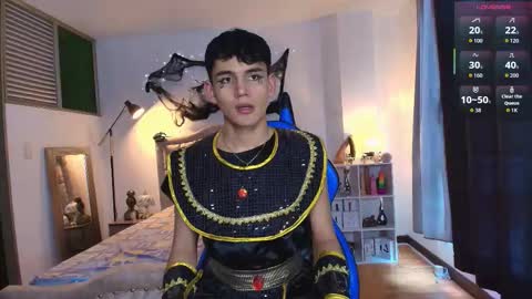 Esteban online show from October 31, 11:55 am