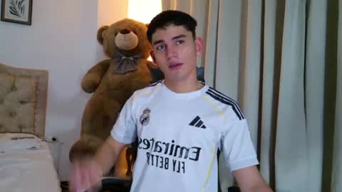 Esteban online show from July 16, 11:05 am