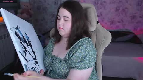 estelle_hicks online show from May 29, 7:23 pm