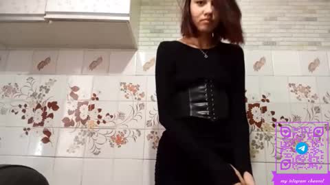 Snapshot of estellekirbo chatting on February 19, 1:07 pm estellekirbo online show from February 19, 1:07 pm