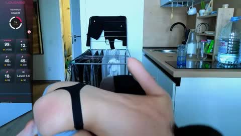 Ester online show from June 9, 10:38 am