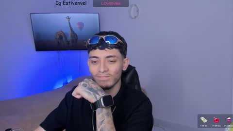 estivenvel online show from February 1, 2:04 pm