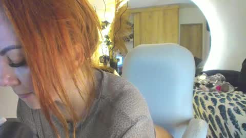 Snapshot of estudiosnia chatting on October 23, 10:08 pm AmberDisny online show from October 23, 10:08 pm