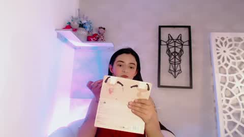 Snapshot of eternal_moonqs chatting on August 4, 6:43 pm Moon online show from August 4, 6:43 pm