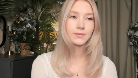 Natalie online show from January 8, 5:54 am